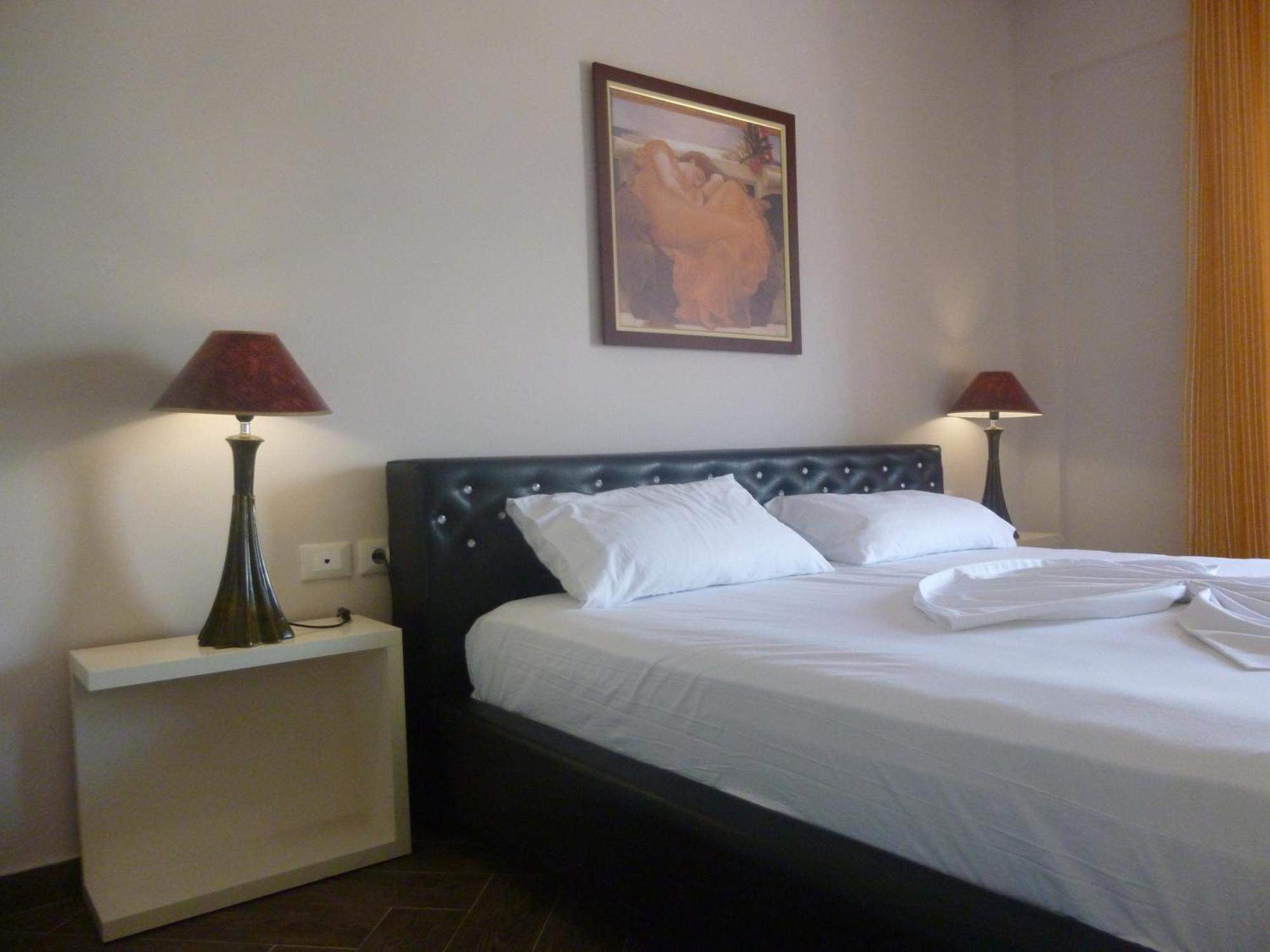Villamaria Hotel Zvernec Экстерьер фото