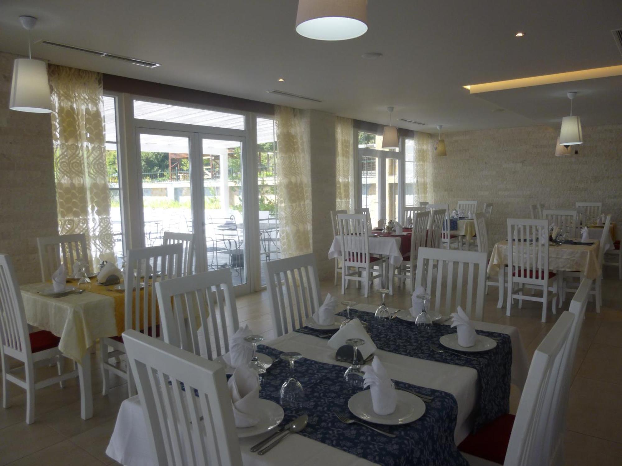 Villamaria Hotel Zvernec Экстерьер фото